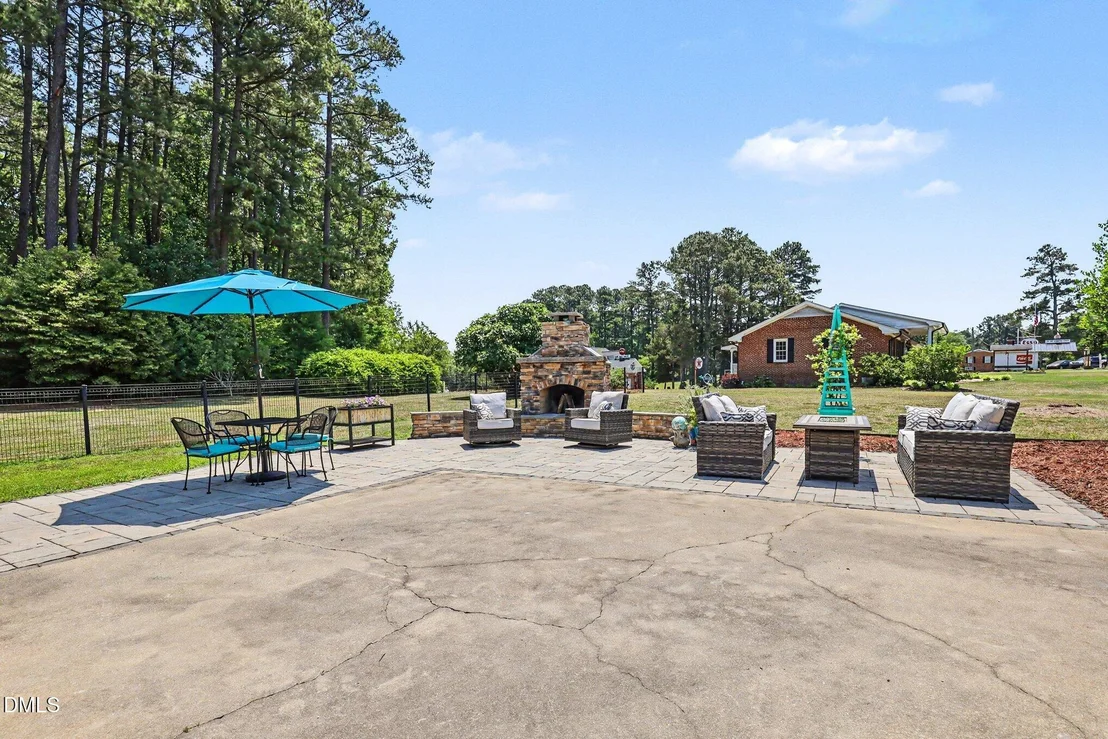 Photo of 2256 Shotwell Road