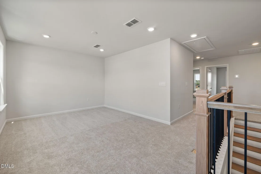 Photo of 2101 Saunders Farm Drive