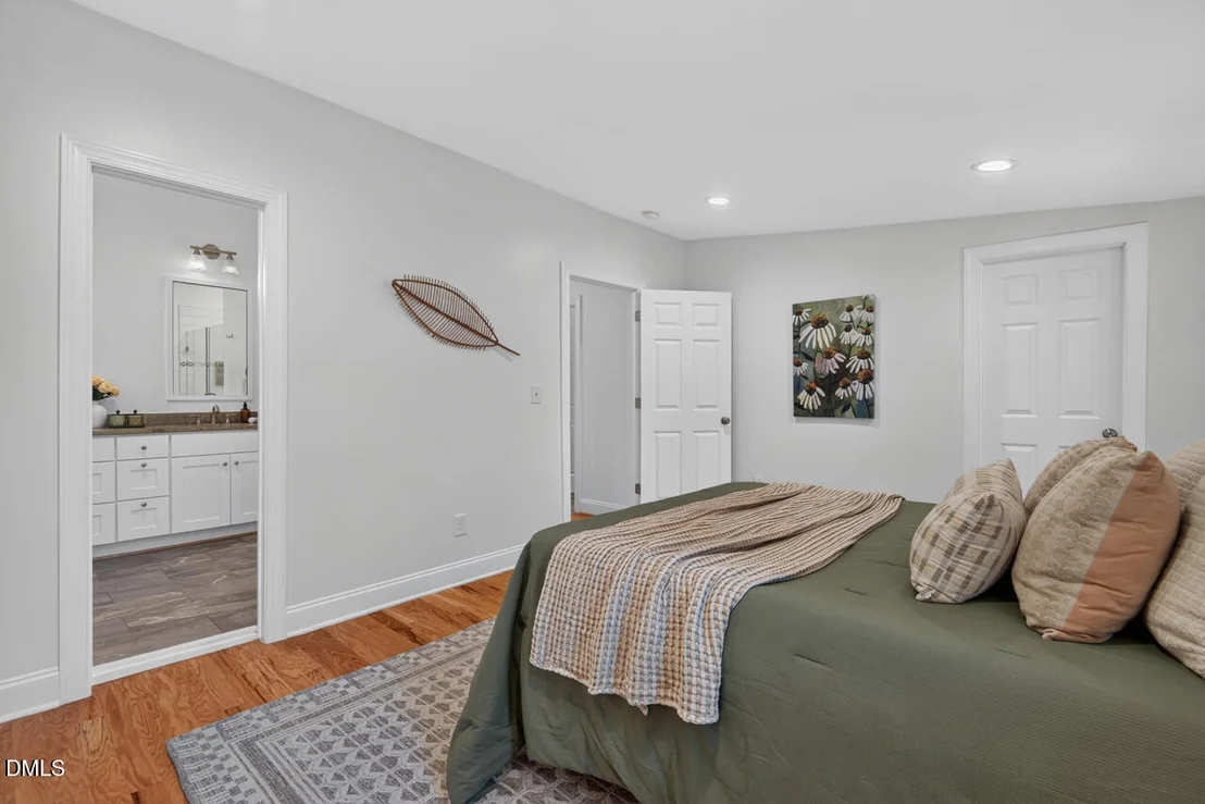 Photo of 408 Gray Avenue
