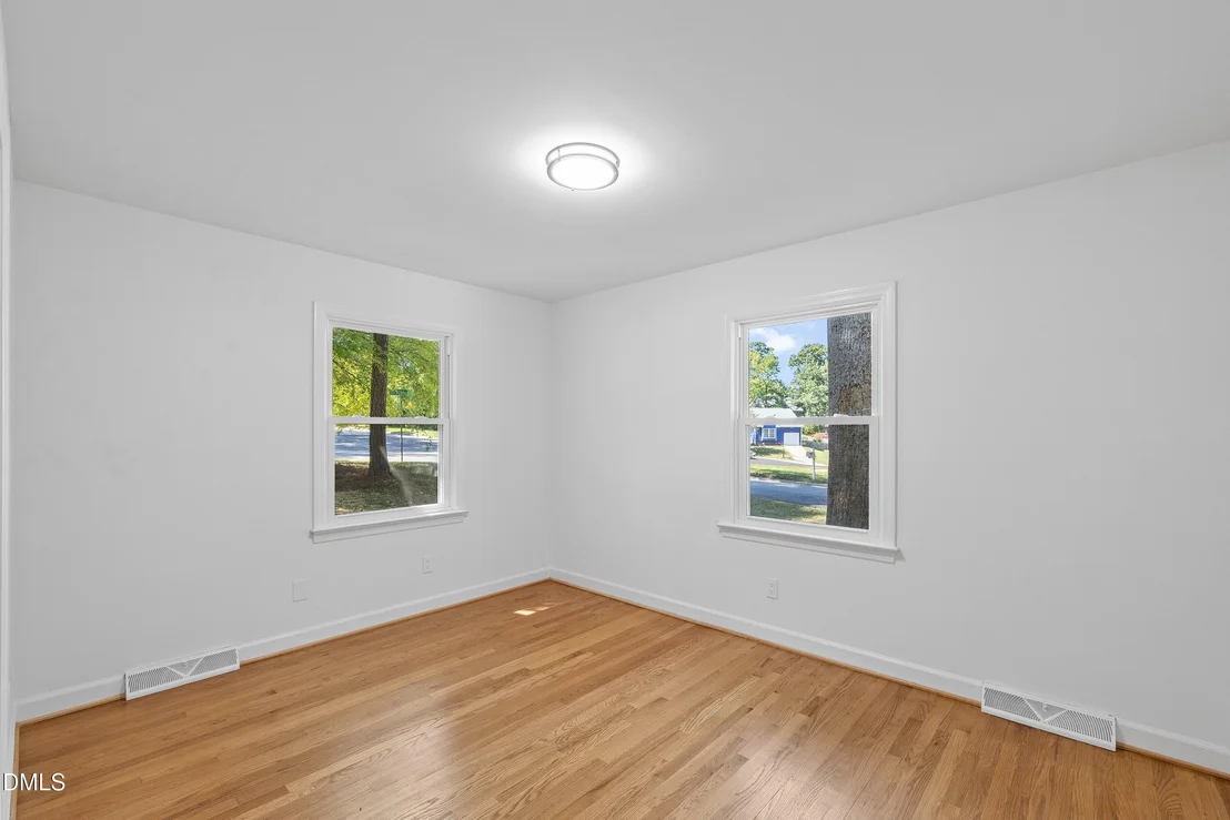Photo of 112 Dickens Drive