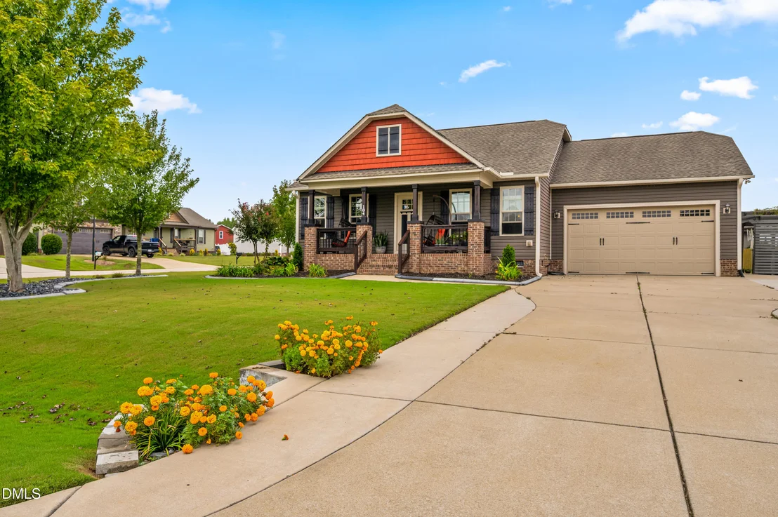 Photo of 184 Westchase Drive
