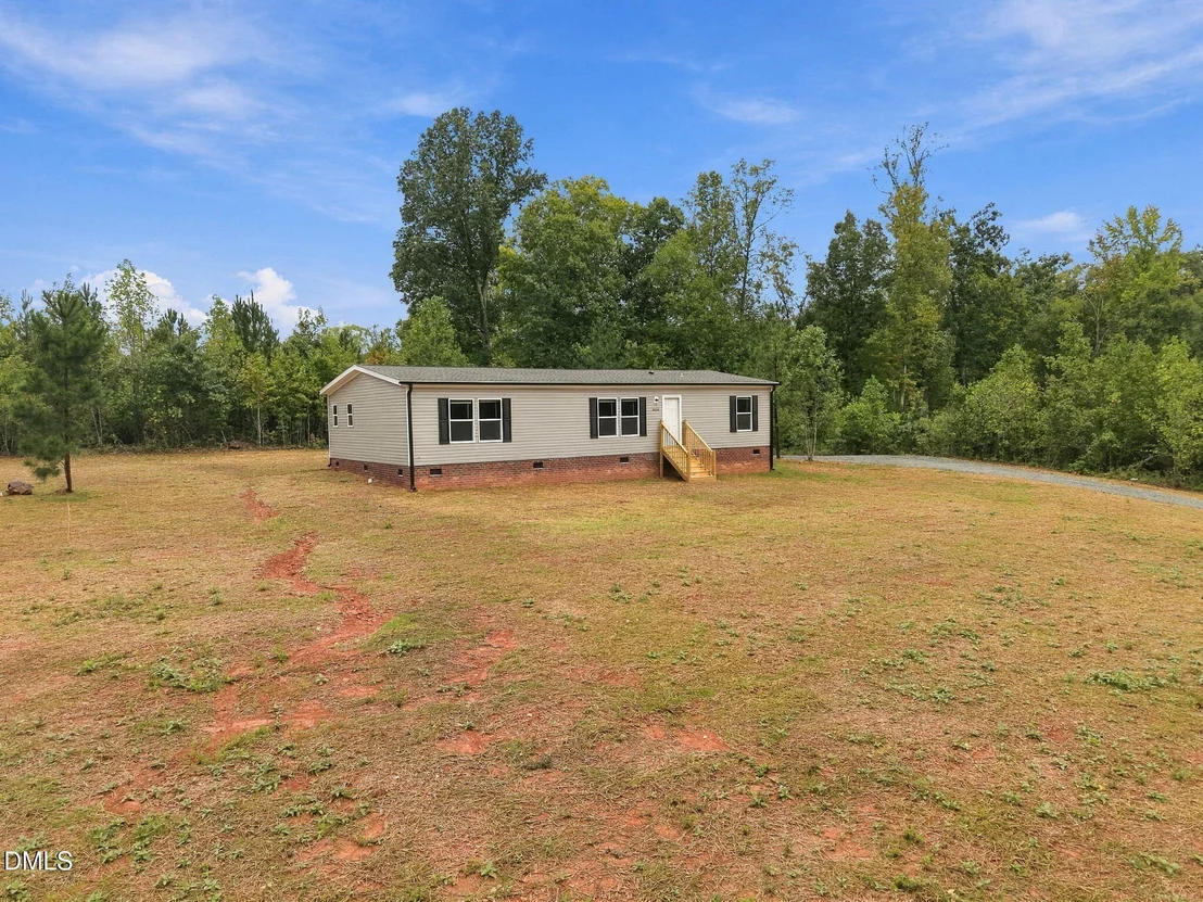 Photo of 8025 Cornwall Road