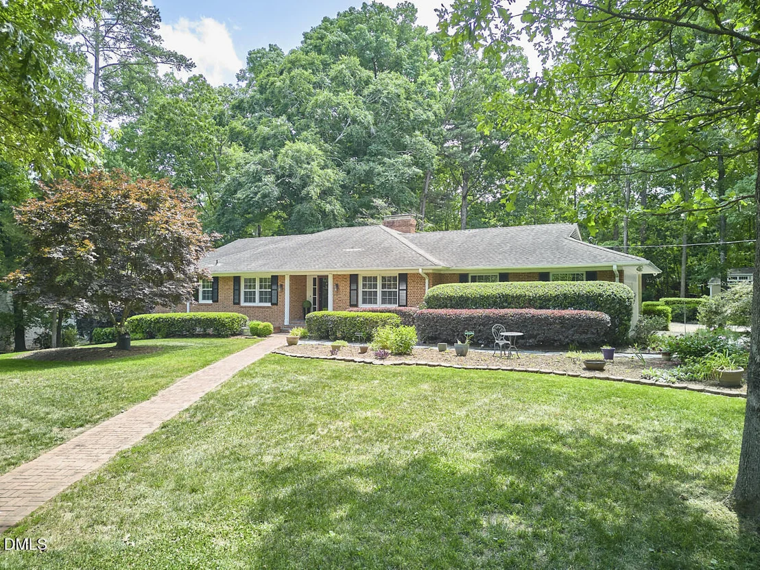 Photo of 3815 Swarthmore Road