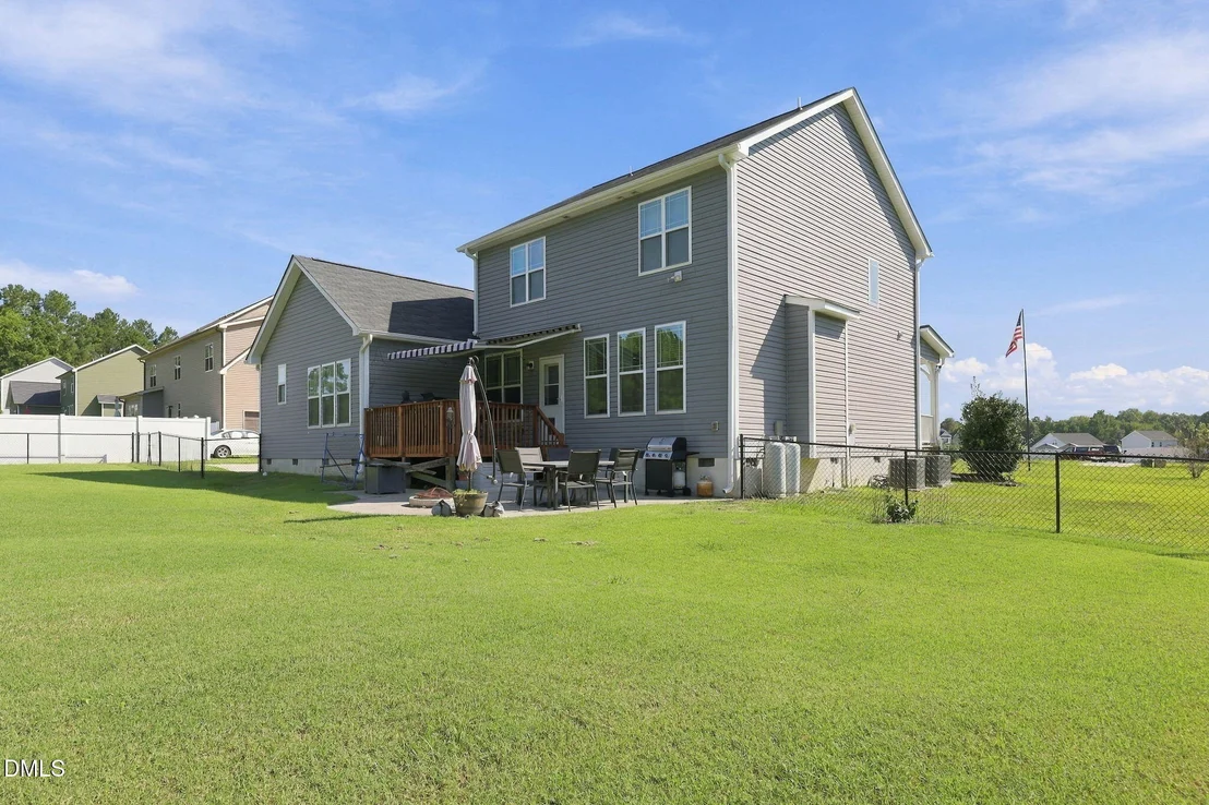 Photo of 653 Wall Road