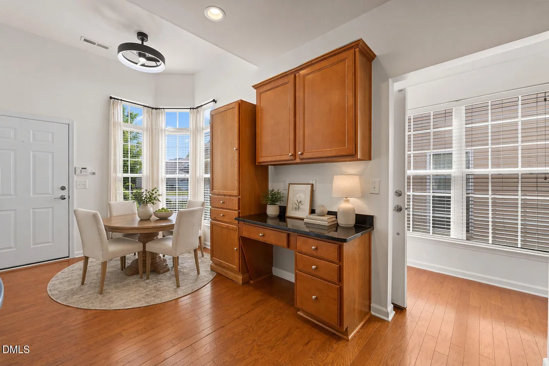 Photo of 725 Bradhurst Place