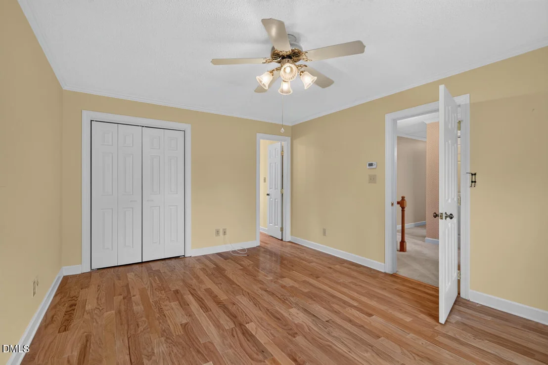 Photo of 6125 Iris Drive