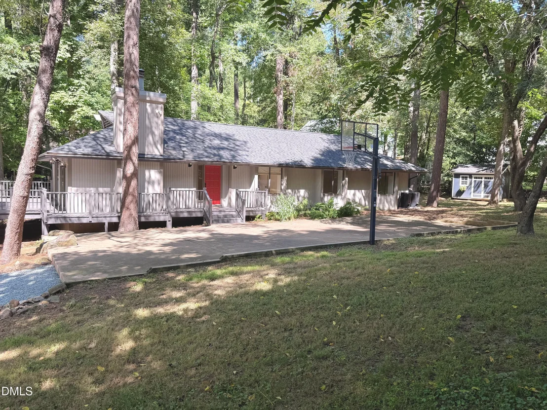 Photo of 141 Dixie Drive