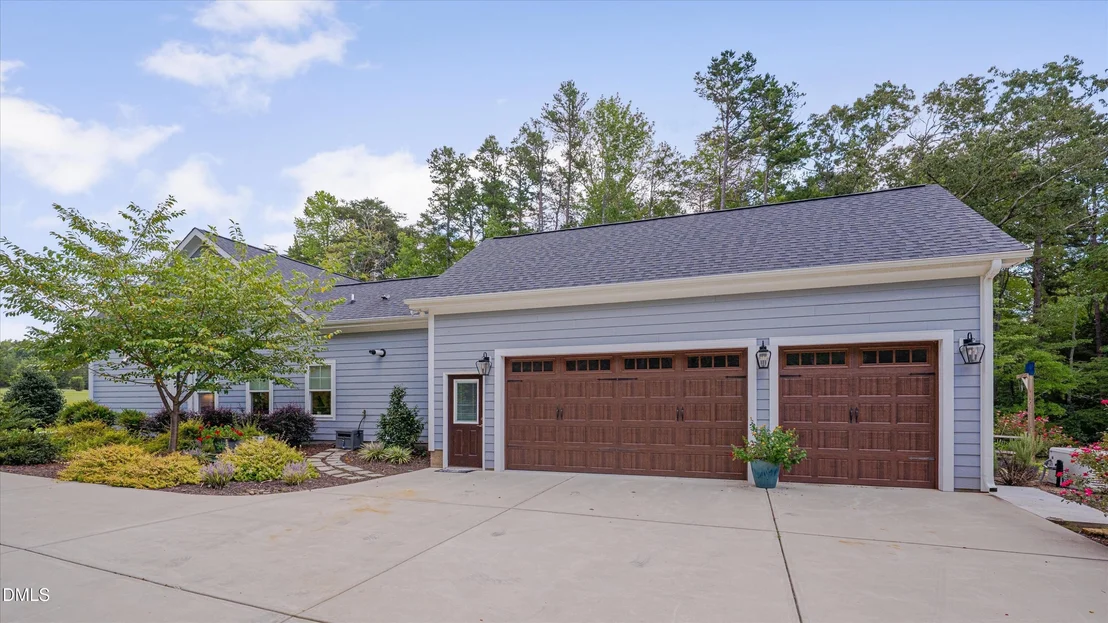 Photo of 4945 Thomas Road