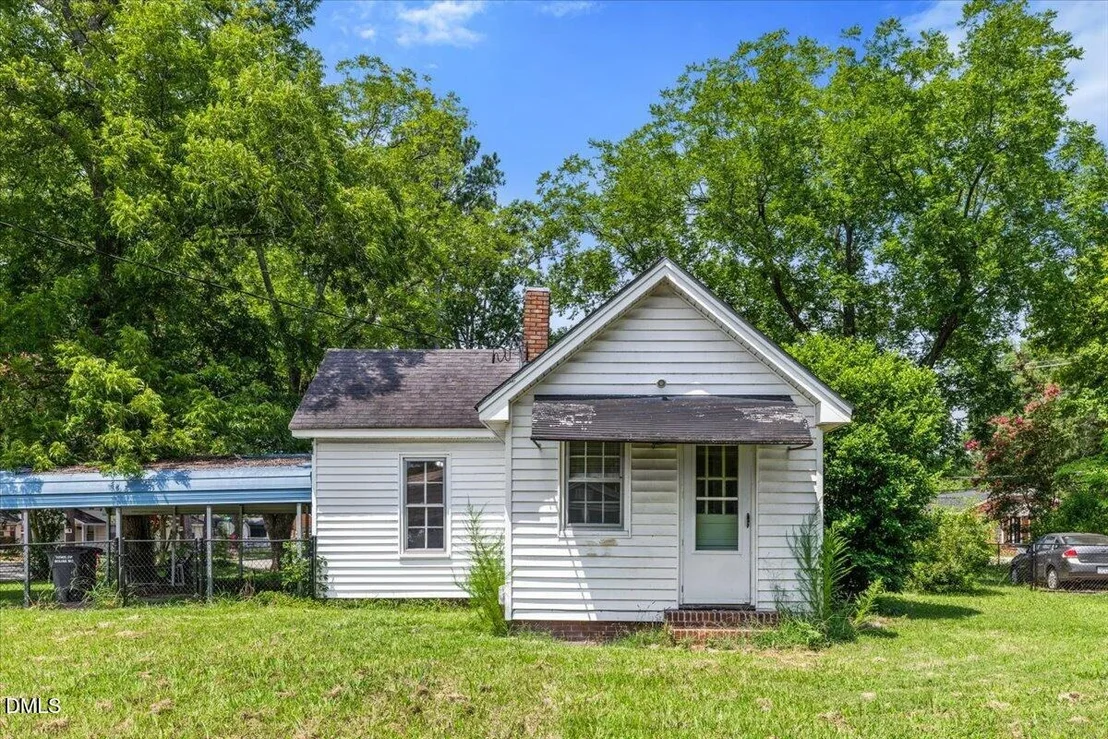 Photo of 700 N Webb Street