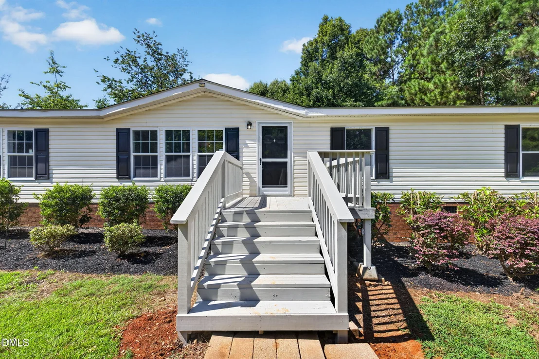 Photo of 411 Falcon Run