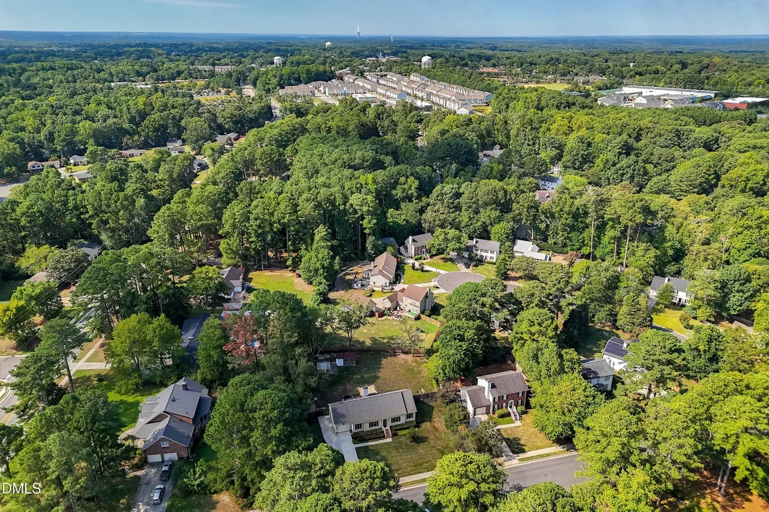 Photo of 103 Pinewood Drive