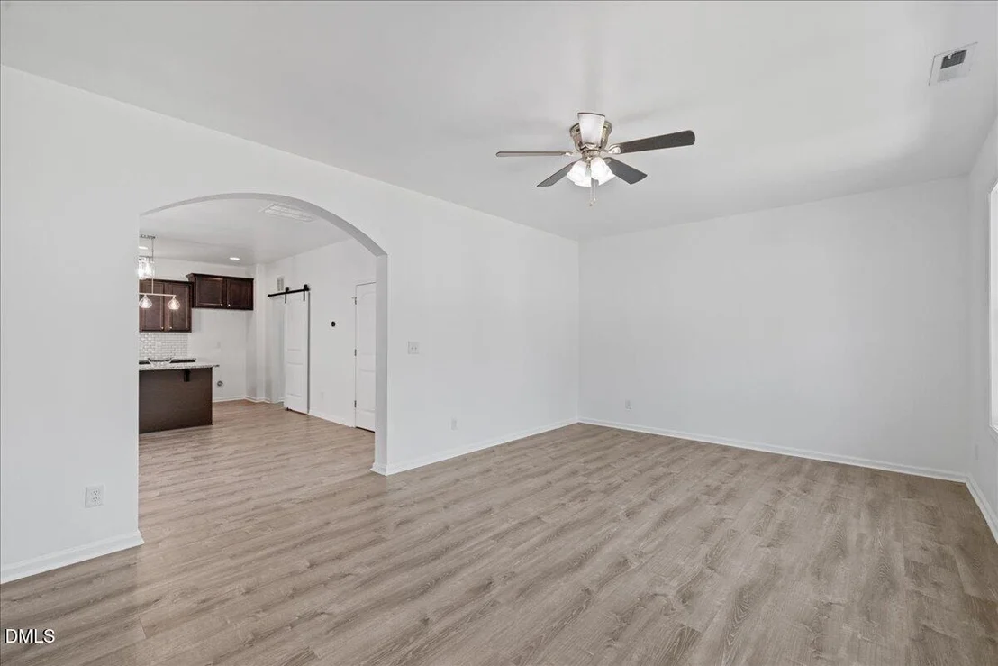 Photo of 324 Chamberlain Drive