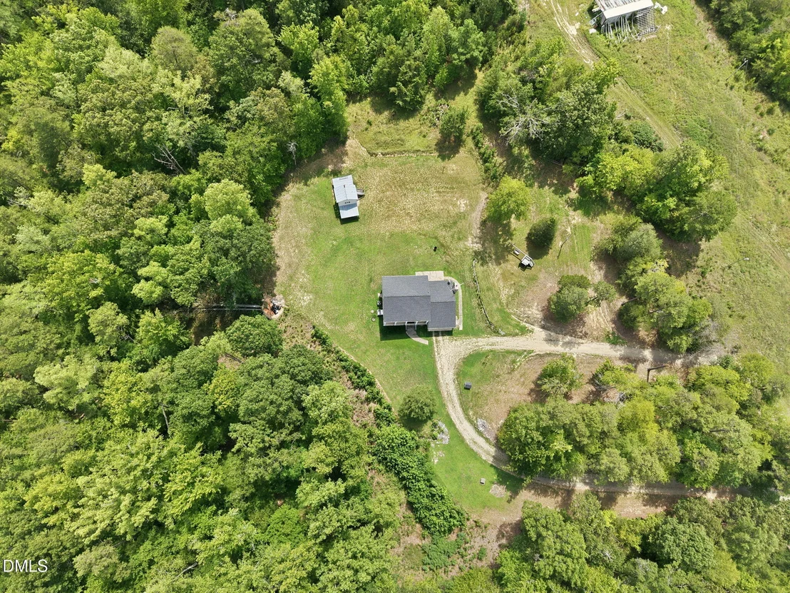 Photo of 409 Reaves Lane