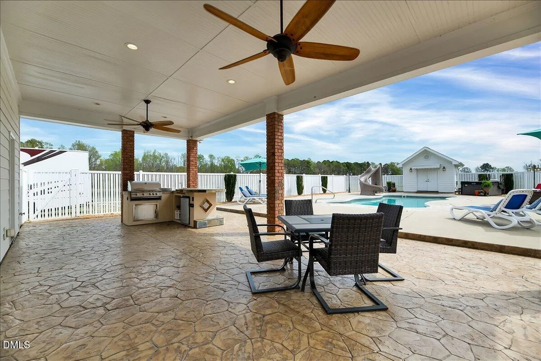 Photo of 31 Chasewood Drive