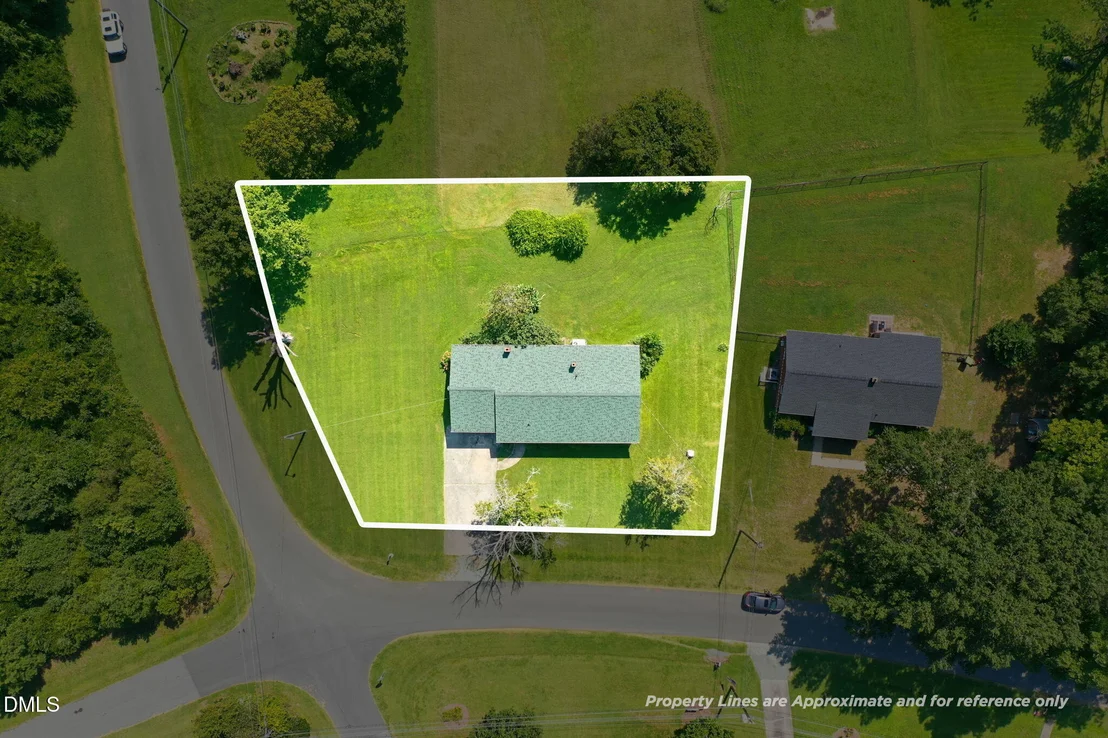 Photo of 1700 Parham Drive