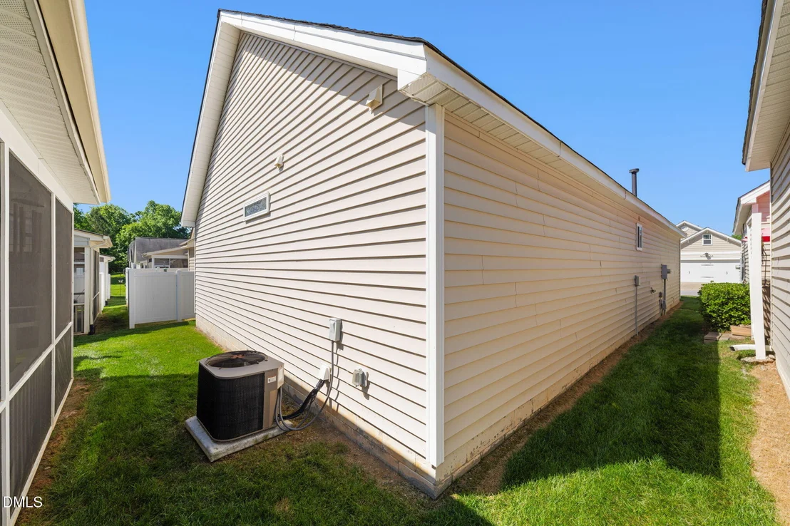 Photo of 47 Denby Circle