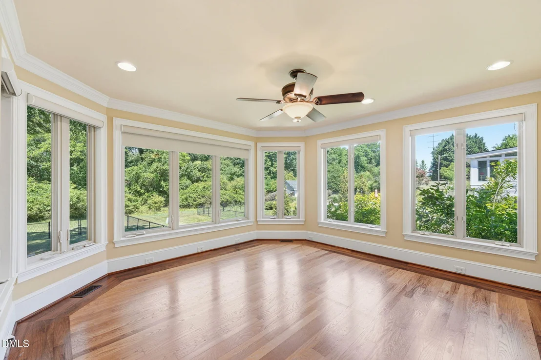 Photo of 2915 Truitt Drive