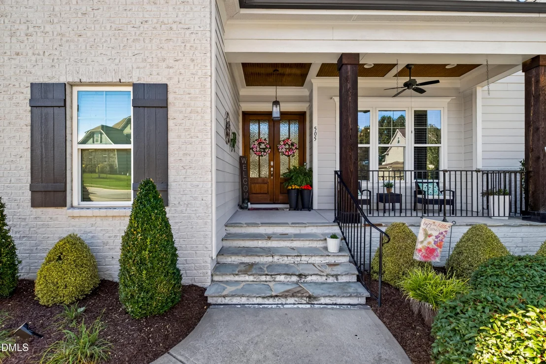 Photo of 505 Myrna Lane
