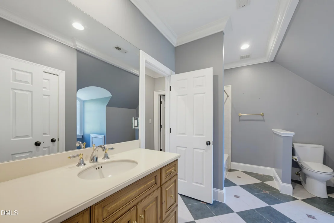 Photo of 6592 Wakefalls Drive