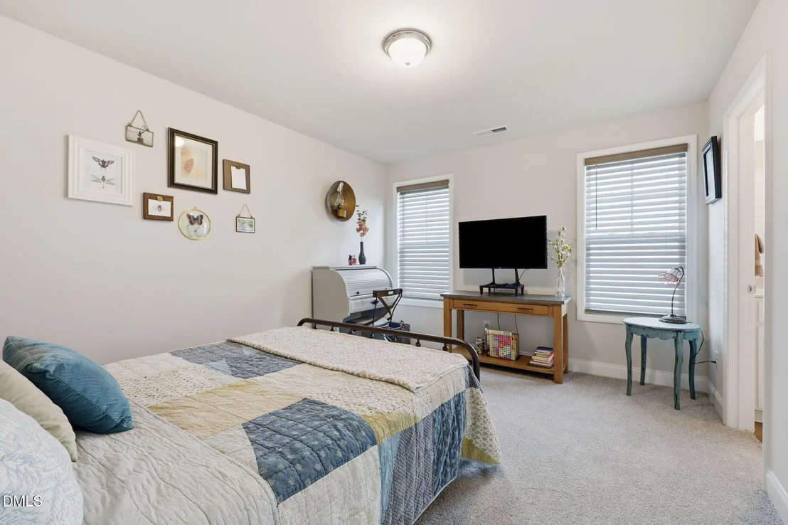 Photo of 1704 Glazebrook Drive