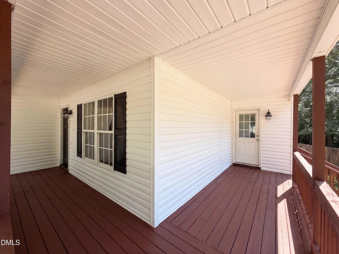Photo of 576 Sunray Drive
