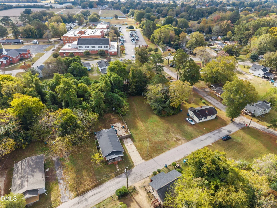 Photo of 102 N Jackson Street