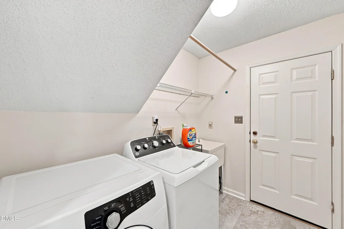 Photo of 112 Sequoia Court