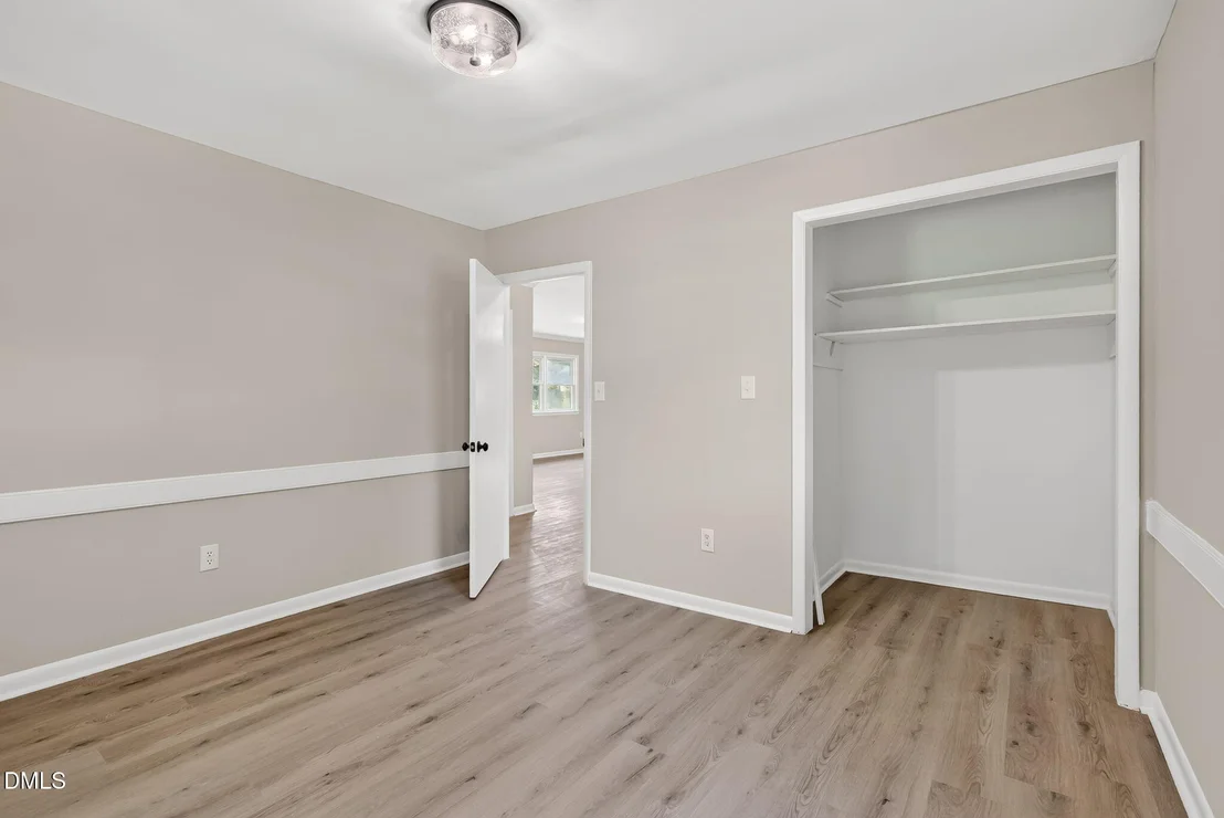 Photo of 6145 Front Street