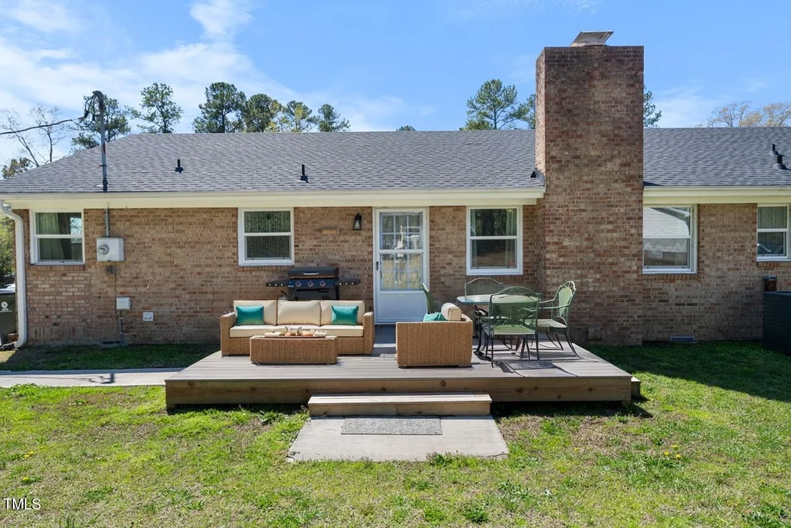Photo of 916 Clayton Road