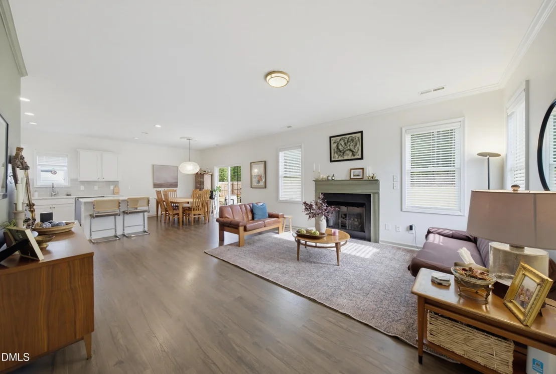Photo of 196 Silverleaf Drive Drive
