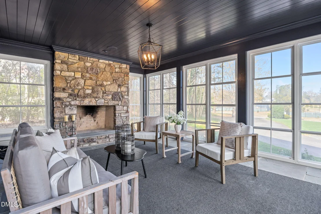 Photo of 3816 Dover Road
