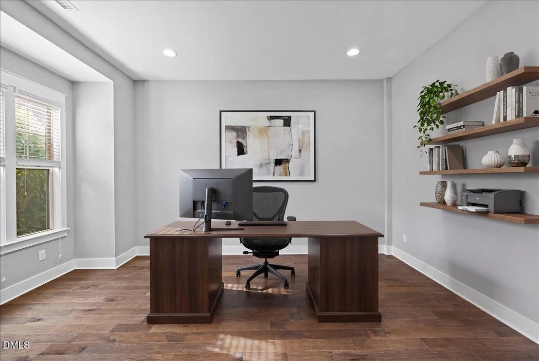 Photo of 740 Peninsula Forest Place