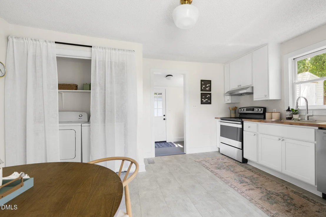Photo of 310 Lyric Street