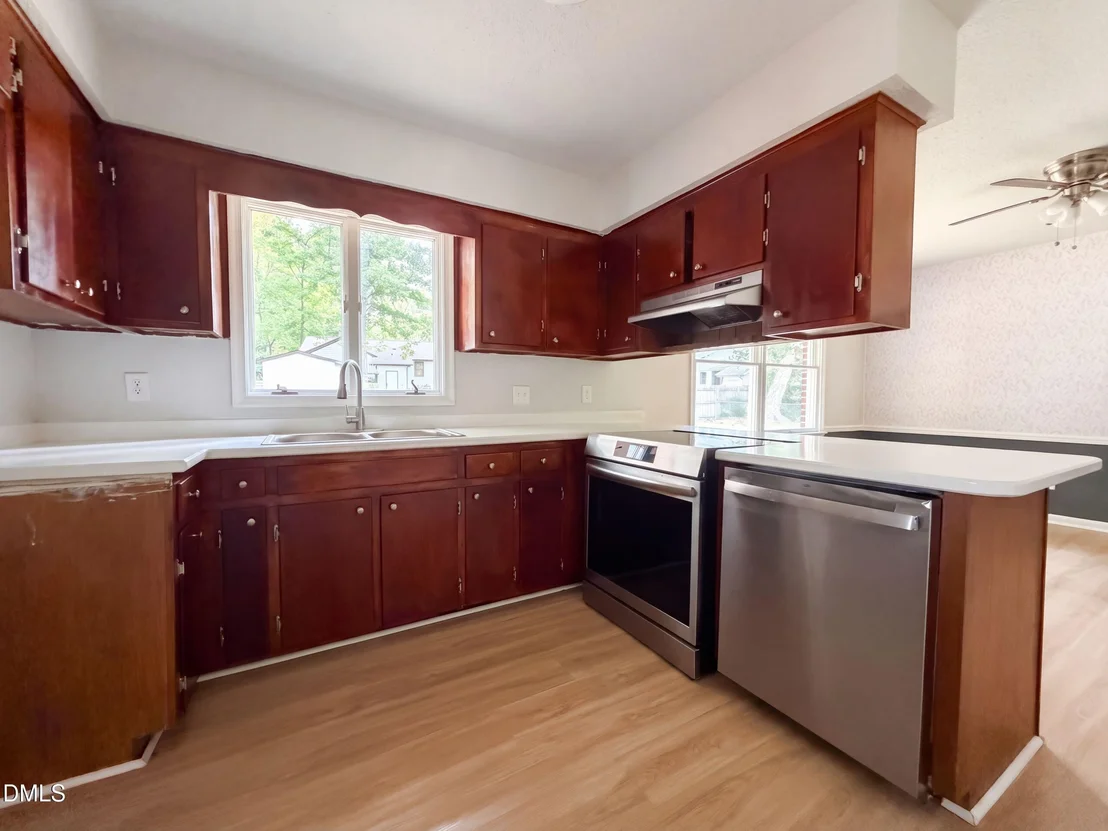 Photo of 1311 Brucemont Drive