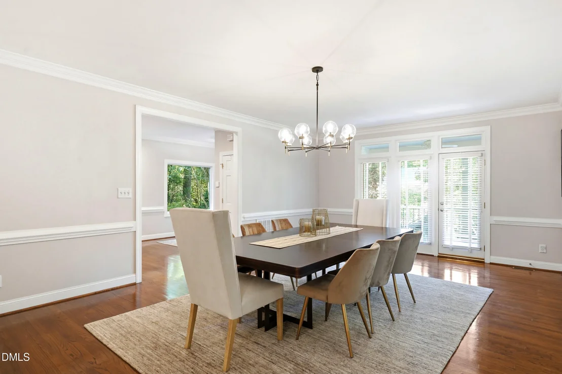 Photo of 3129 Eton Road