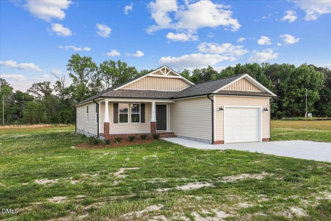 Photo of 52 Grace Pond Avenue