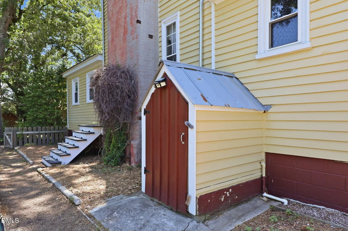 Photo of 462 Darius Pearce Road