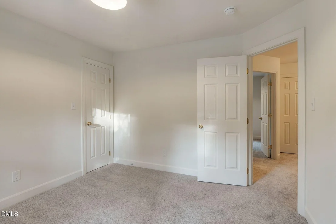 Photo of 1825 Thorpshire Drive