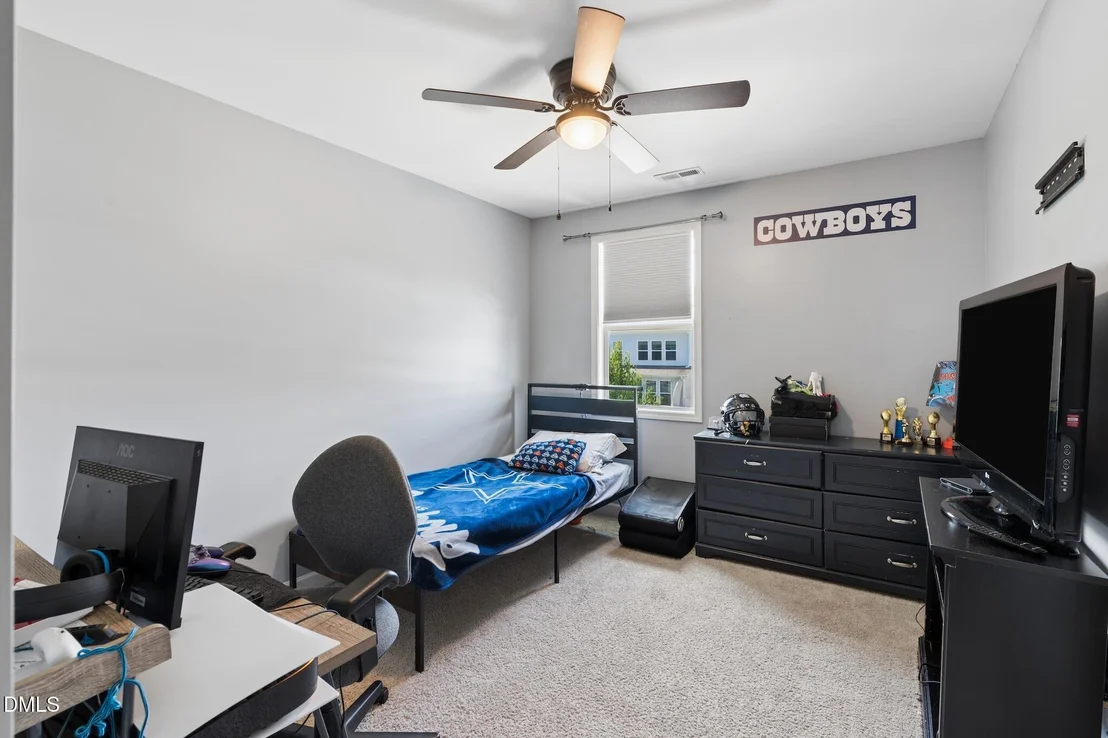 Photo of 83 Birdo Point Way