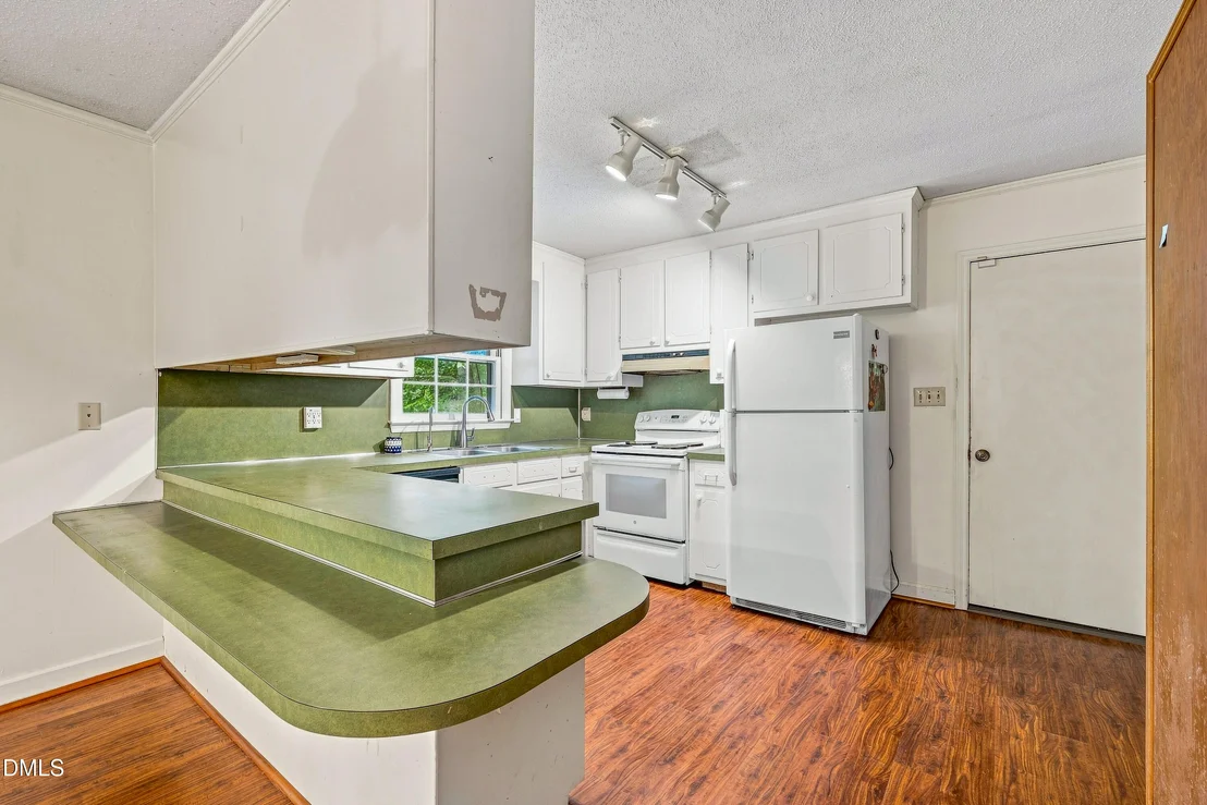 Photo of 2805 Sparger Road