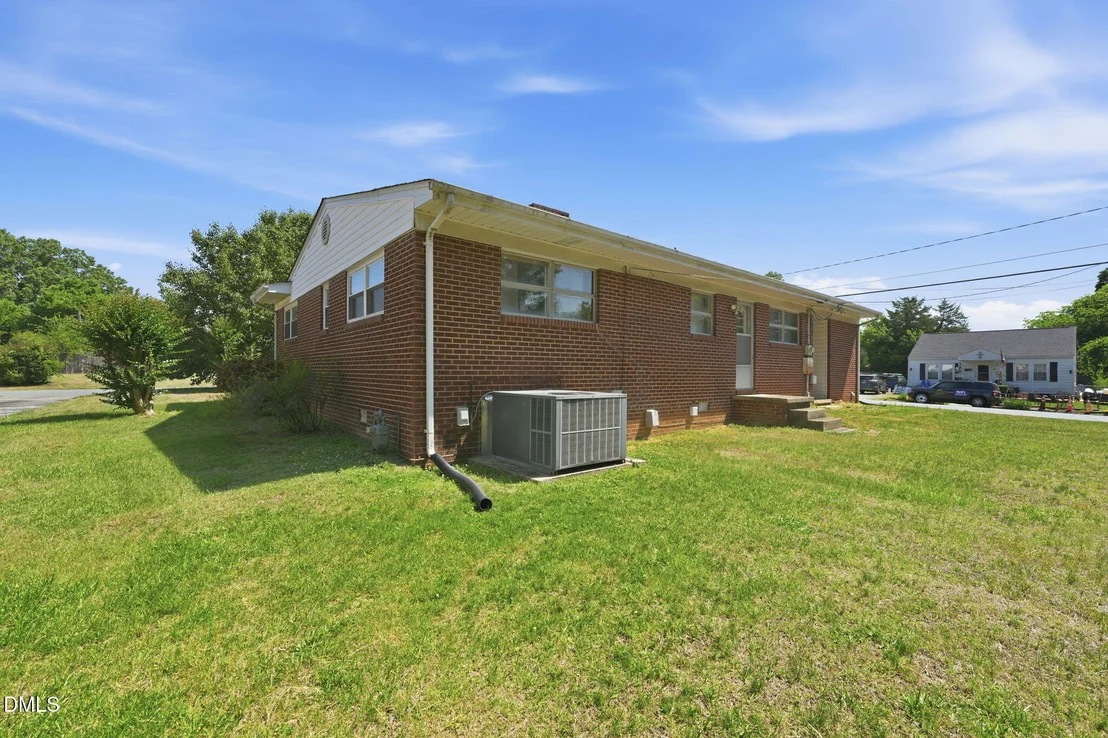 Photo of 333 Moser Street