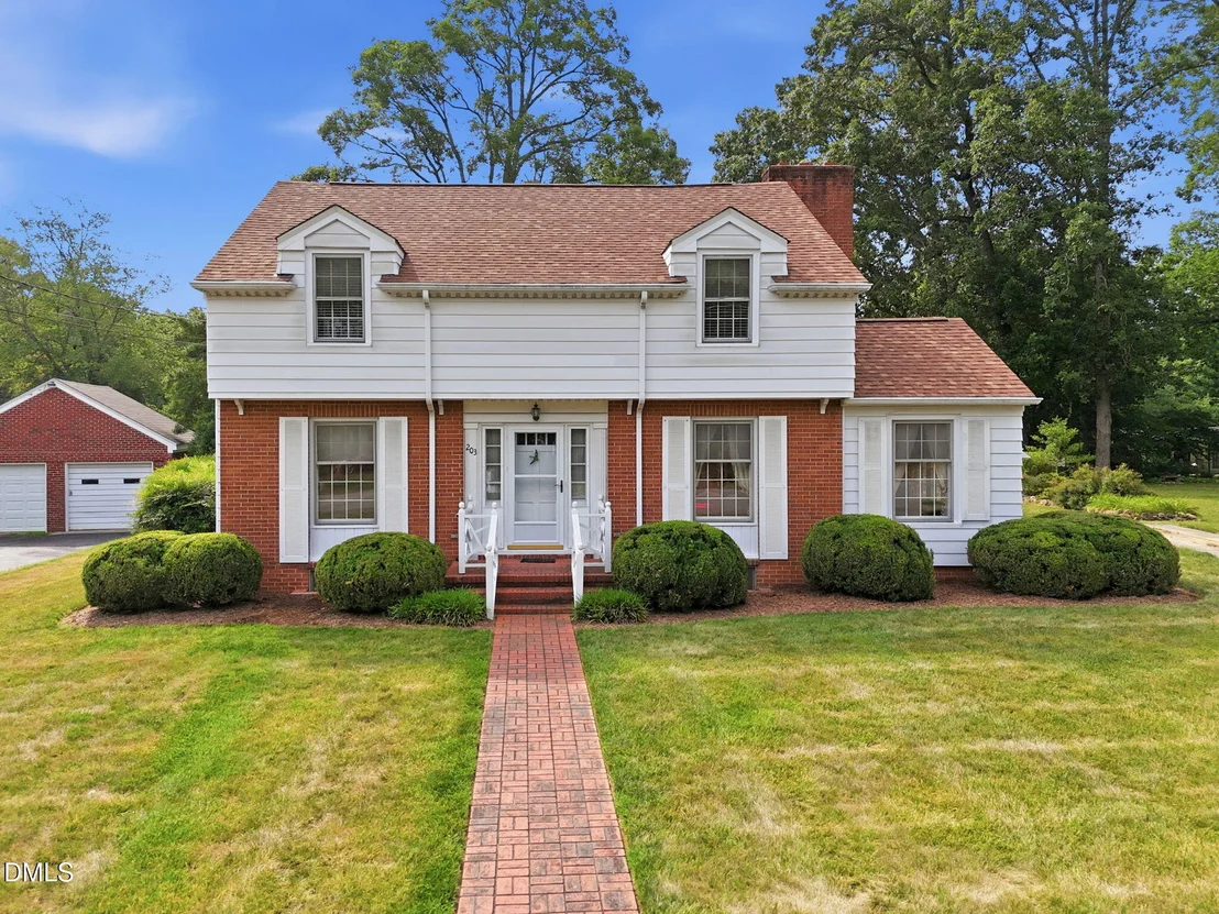 Photo of 203 Hillcrest Drive