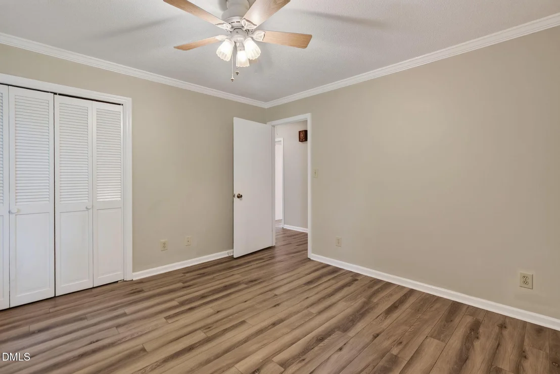 Photo of 63 White Oak Drive