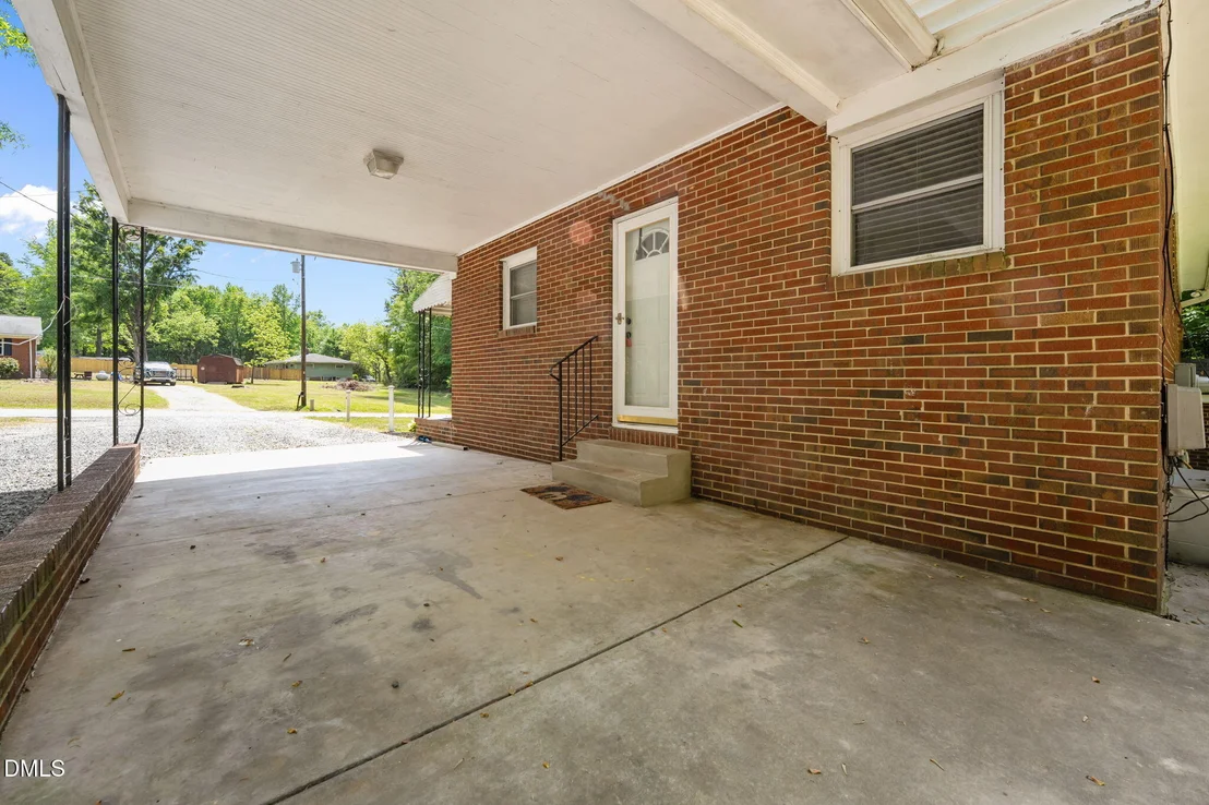 Photo of 1867 Gerringer Road