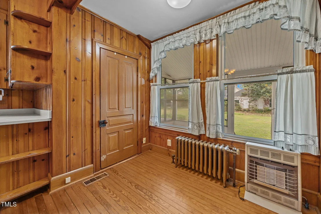 Photo of 301 E H Street