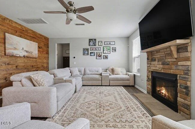 Photo of 2020 Tulip Spring Drive
