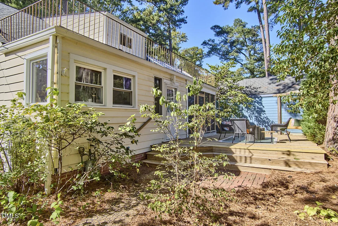 Photo of 1400 Virginia Avenue