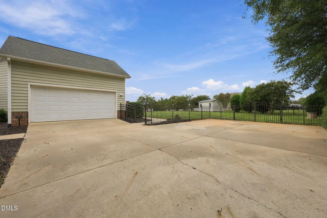 Photo of 309 Virginia Lee Lane