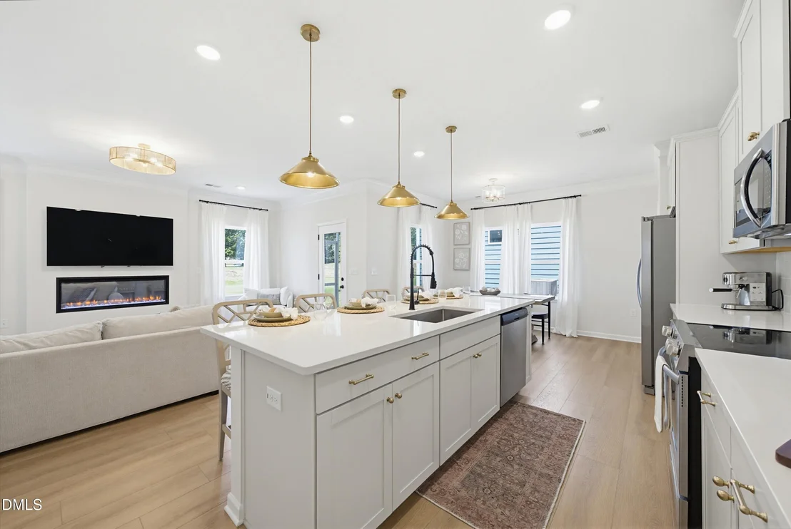 Photo of 75 Commons Circle