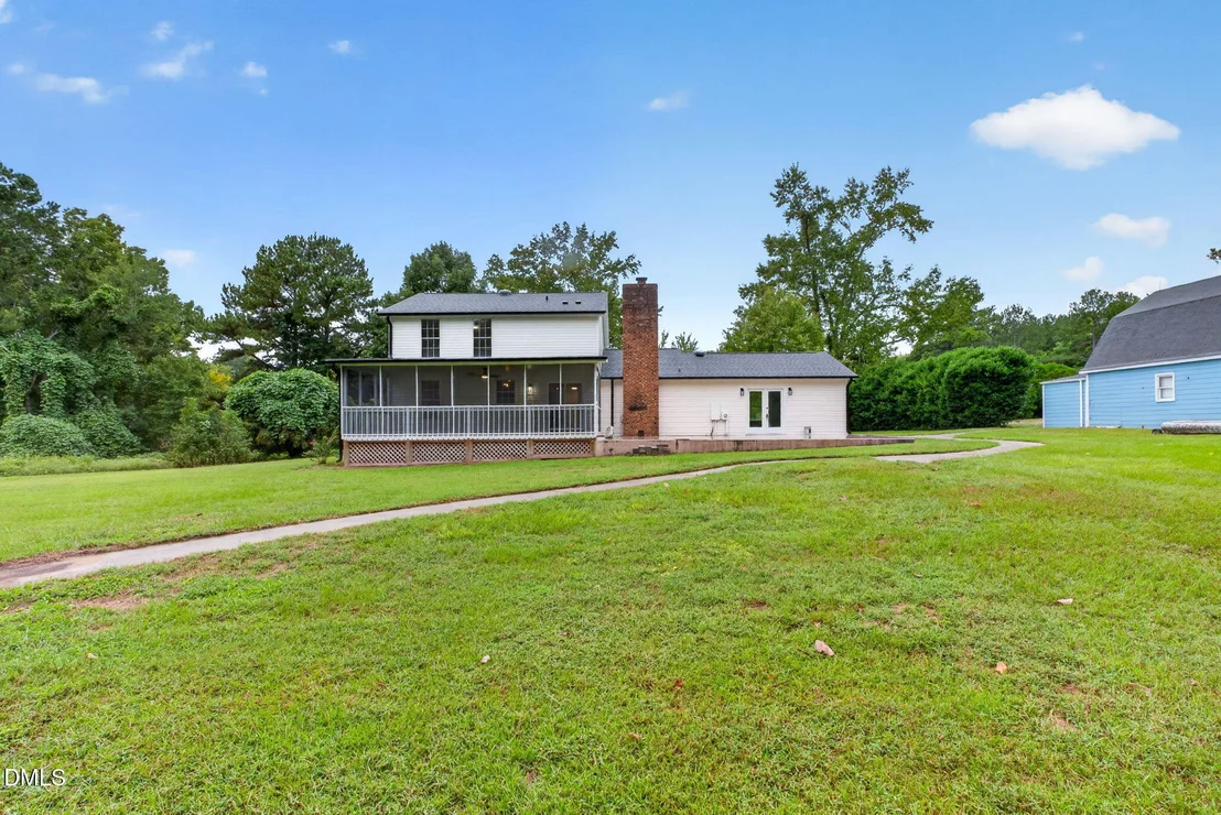 Photo of 9668 Covered Bridge Road